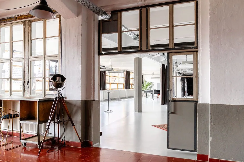 Effektive Nutzung von Filmlocations: Wie Du das Beste aus Deinem Drehort für Werbefilme herausholst Massstabwerk Nachtrag